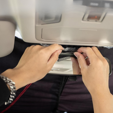 حاجب الشمس القابل للطي لزجاج السيارة — تقليل الحرارة وتركيب سهل