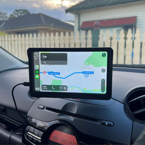 Multimediasystem fürs Auto - HD-Bildschirm & drahtloses CarPlay