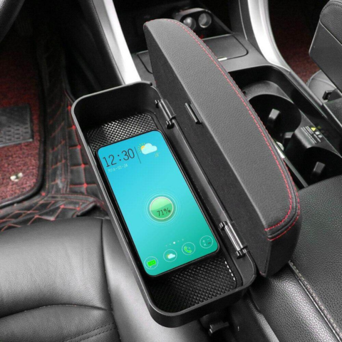 Bracciolo Auto Multifunzionale – Comfort, Storage e Ricarica