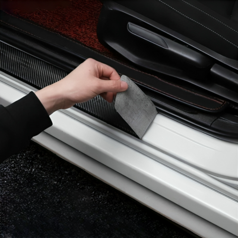 Skyddsetikett för dörr — Hållbar kolfiberfinish