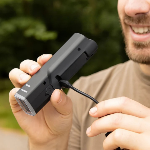 Éclairage Vélo Avant 250 Lumens — Visibilité Renforcée & Sécurité Nocturne