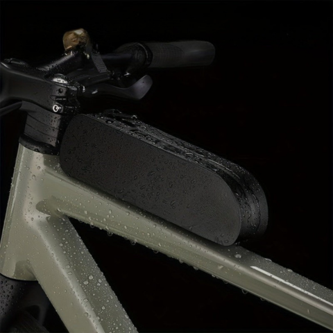 Aerodynamisk Sadeltaske — Kompakt og Vandtæt Design 