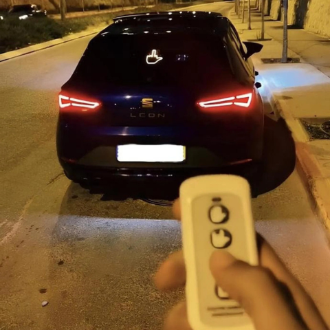 Lichtsignal für Autos - Kommunizieren Sie sicher 