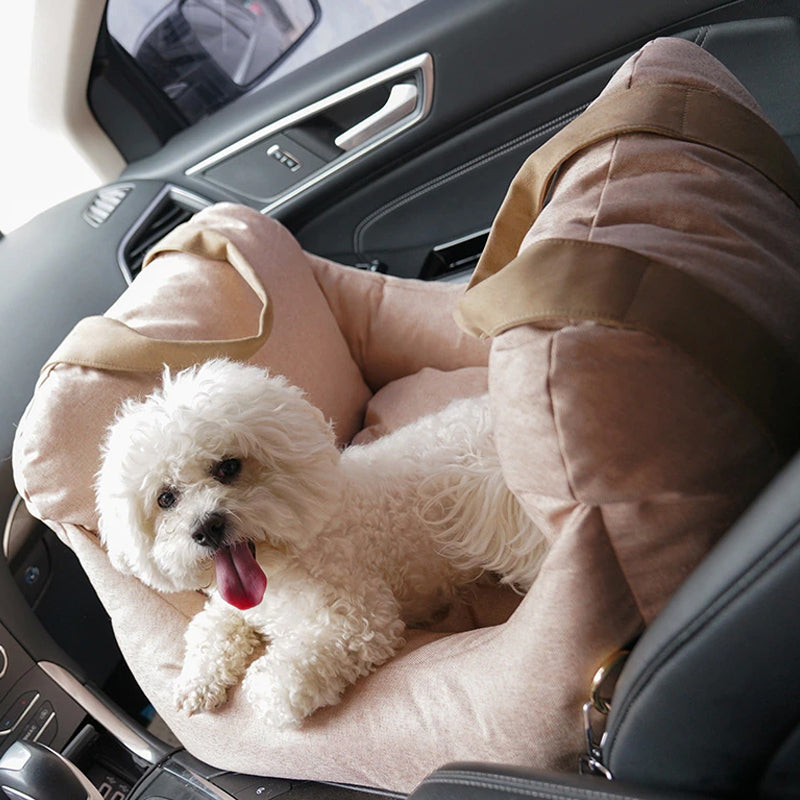Seggiolino auto per cani - Viaggi sicuri e confortevoli