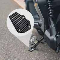 Stojan na motocykly a koloběžky — stabilní a praktický 